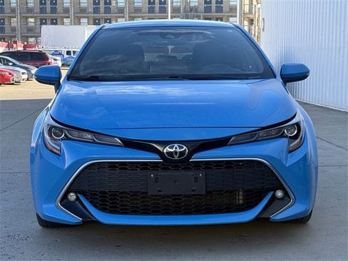 Used 2019 Toyota Corolla XSE image 8