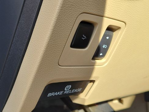 Used 2021 Ford F250 Lariat w/ Lariat Ultimate Package image 27