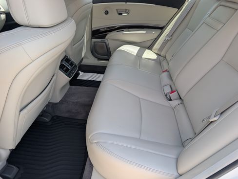 Certified 2017 Acura RLX w/ Advance Package FWD image 11