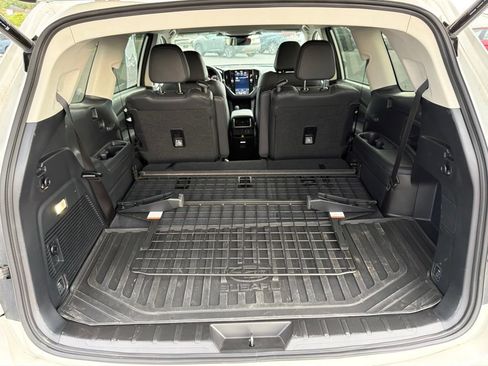 Certified 2026 Subaru Ascent Premium AWD/4WD image 19