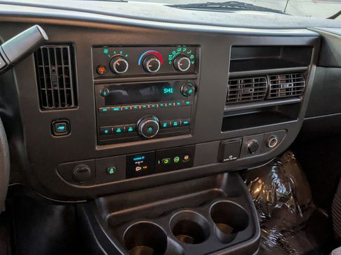 Used 2017 Chevrolet Express 3500 LT w/ LT Preferred Equipment Group image 12