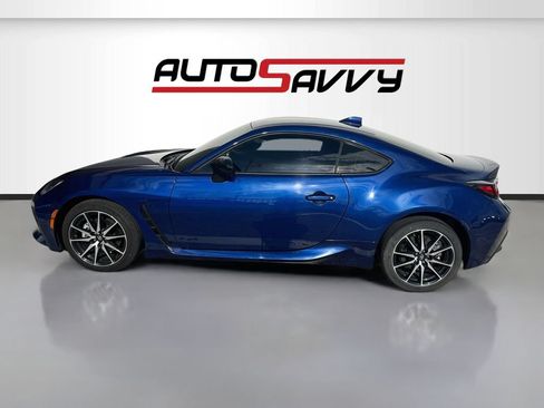 Used 2026 Toyota GR86 RWD image 4