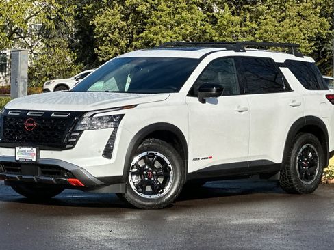 New 2026 Nissan Pathfinder Rock Creek image 1