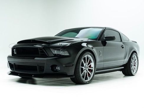 Used 2013 Ford Mustang Shelby GT500 image 8
