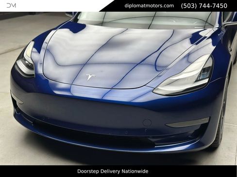 Used 2017 Tesla Model 3 Standard Range image 14