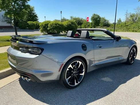 Used 2021 Chevrolet Camaro LT RWD image 6