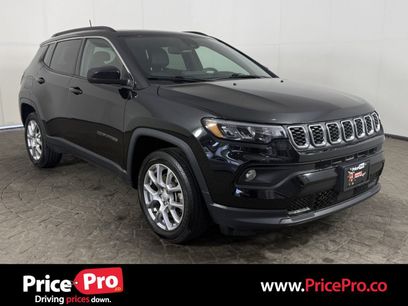 Used 2024 Jeep Compass Latitude w/ Sun and Sound Group