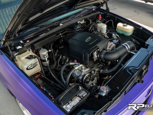 Used 1994 Chevrolet Silverado 1500 2WD Regular Cab image 92