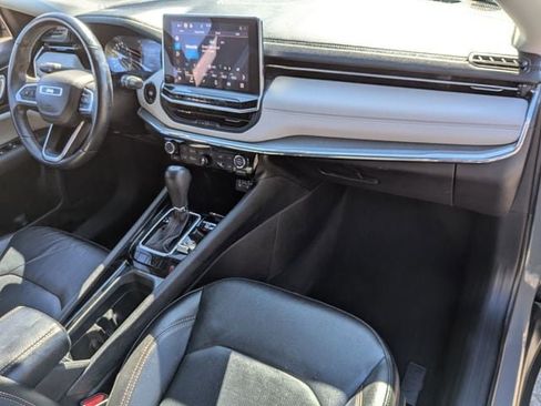 Certified 2022 Jeep Compass Limited AWD/4WD image 27