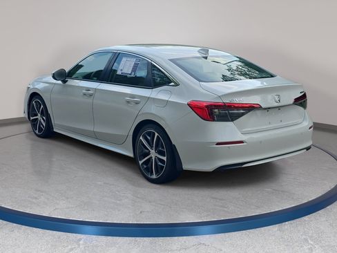 Used 2024 Honda Civic Touring image 7