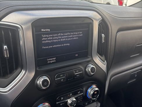 Used 2021 GMC Sierra 1500 SLT image 9