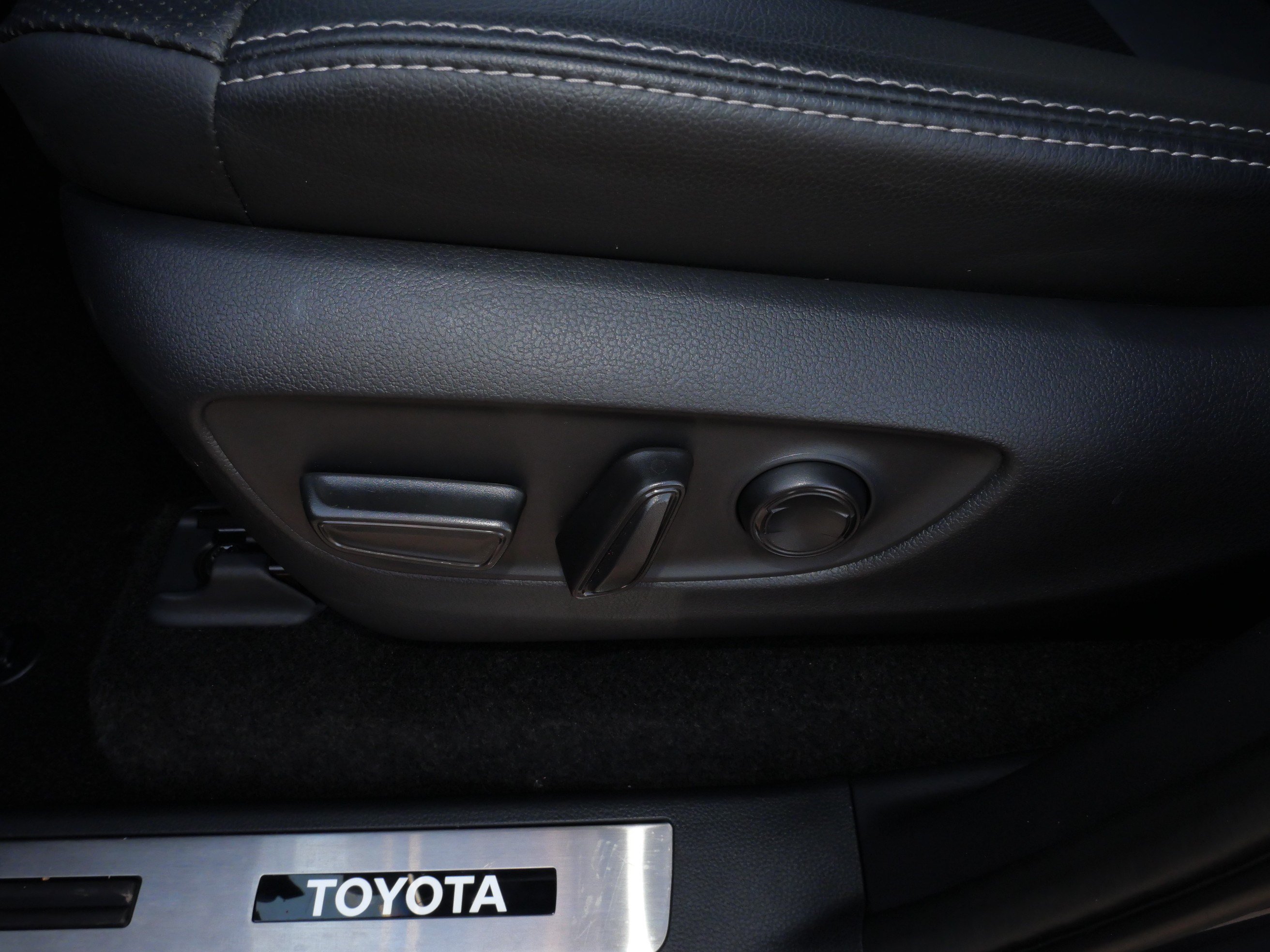 Certified 2026 Toyota Land Cruiser AWD/4WD image 20