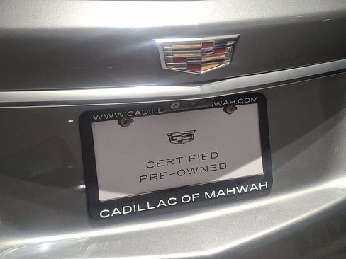 Certified 2023 Cadillac XT5 Sportv w/ Technology Package image 32