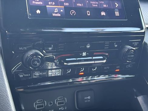 New 2026 Jeep Grand Cherokee Laredo X AWD/4WD image 17