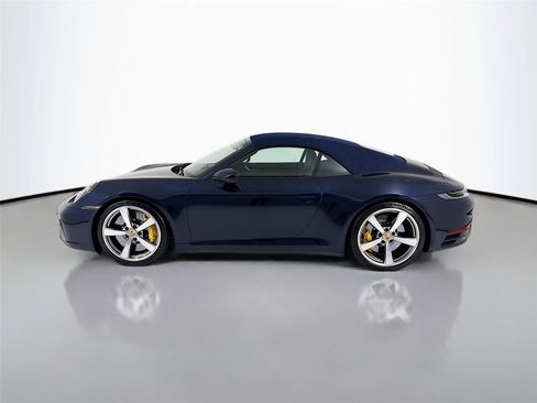 Used 2021 Porsche 911 Cabriolet image 2