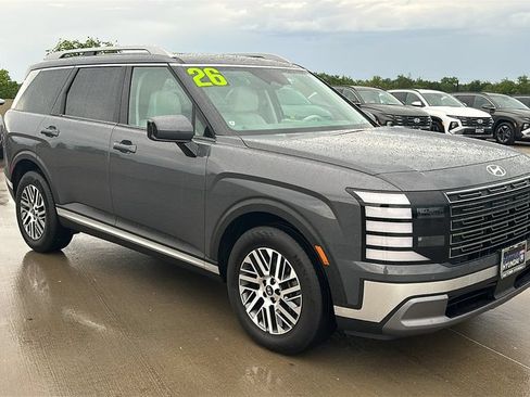 Certified 2026 Hyundai Palisade SEL FWD image 16