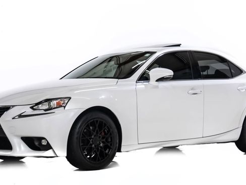 Used 2015 Lexus IS 250 image 3
