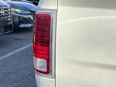 Used 2016 RAM 1500 Laramie image 26