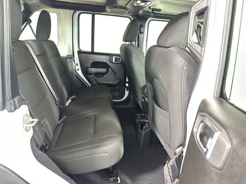 Used 2022 Jeep Wrangler Unlimited Sport image 27