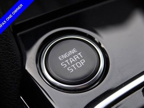 Used 2025 Kia Sportage SX image 32