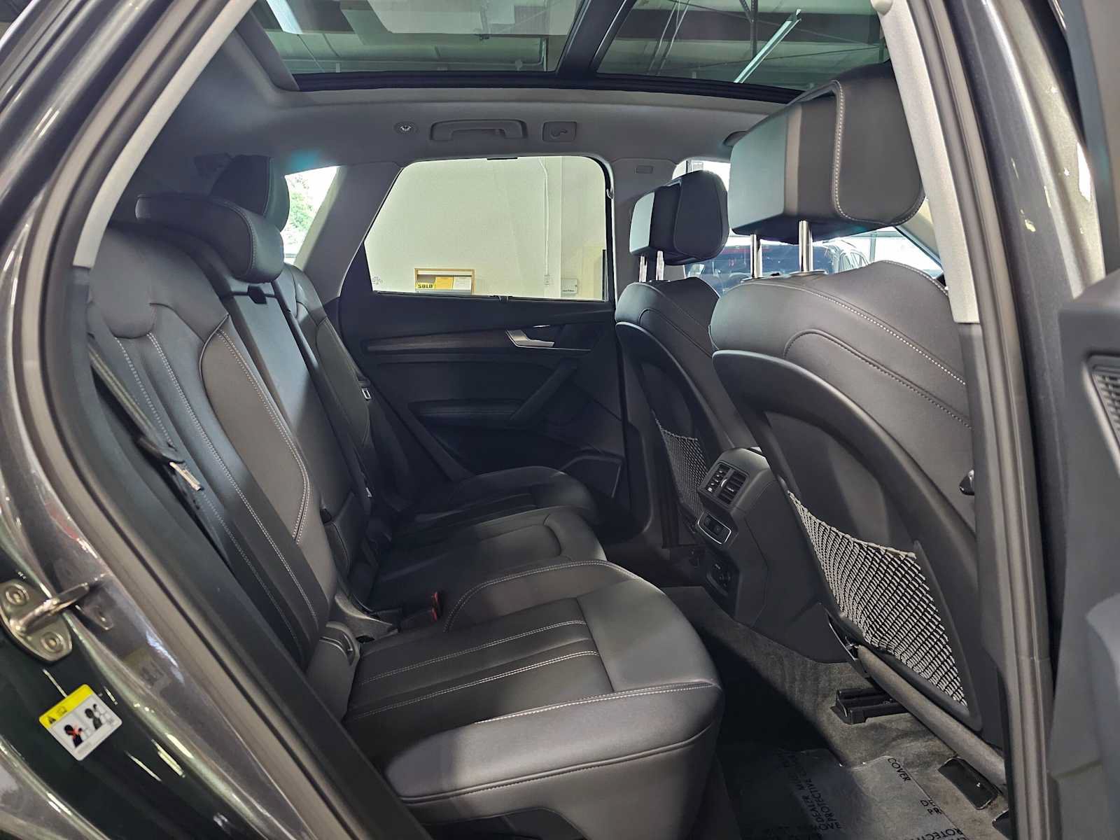 Used 2023 Audi Q5 2.0T Premium Plus w/ Premium Plus Package AWD/4WD image 12