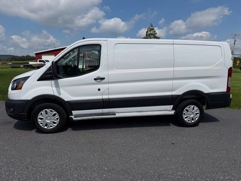 Used 2025 Ford Transit 250 Low Roof w/ Exterior Upgrade Package RWD image 2