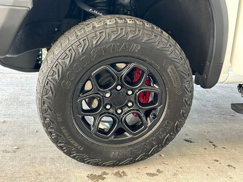 Used 2023 Chevrolet Silverado 1500 ZR2 w/ ZR2 Bison Edition image 28