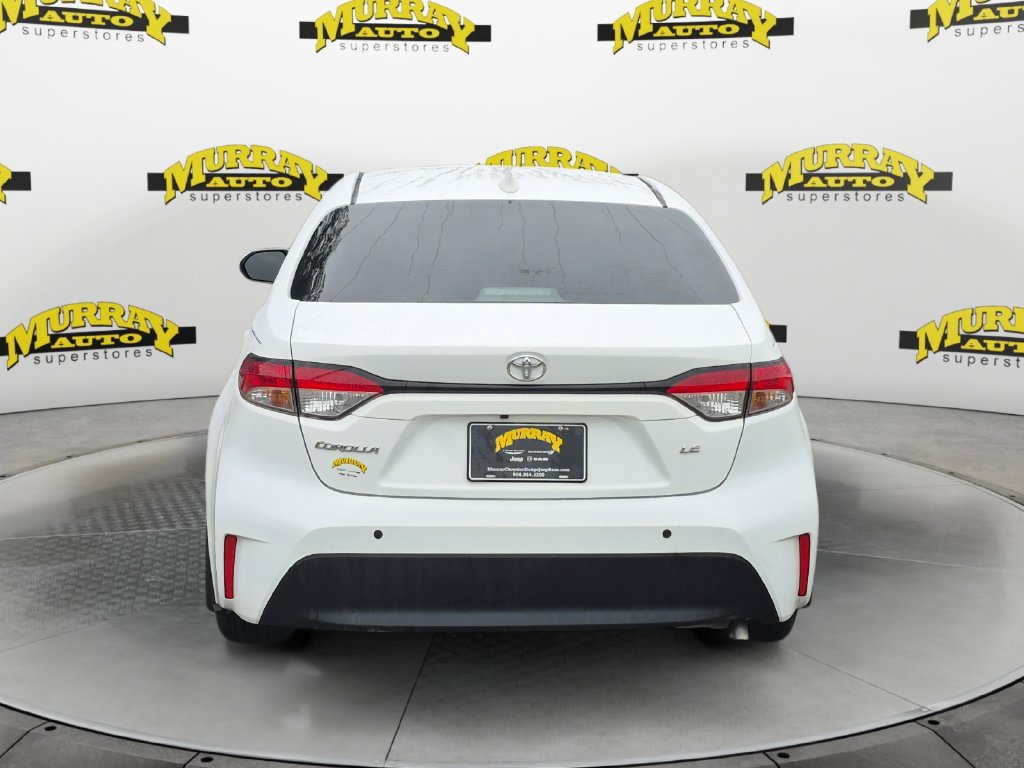 Used 2025 Toyota Corolla LE FWD image 4