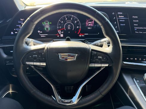 Used 2023 Cadillac Escalade ESV V image 14