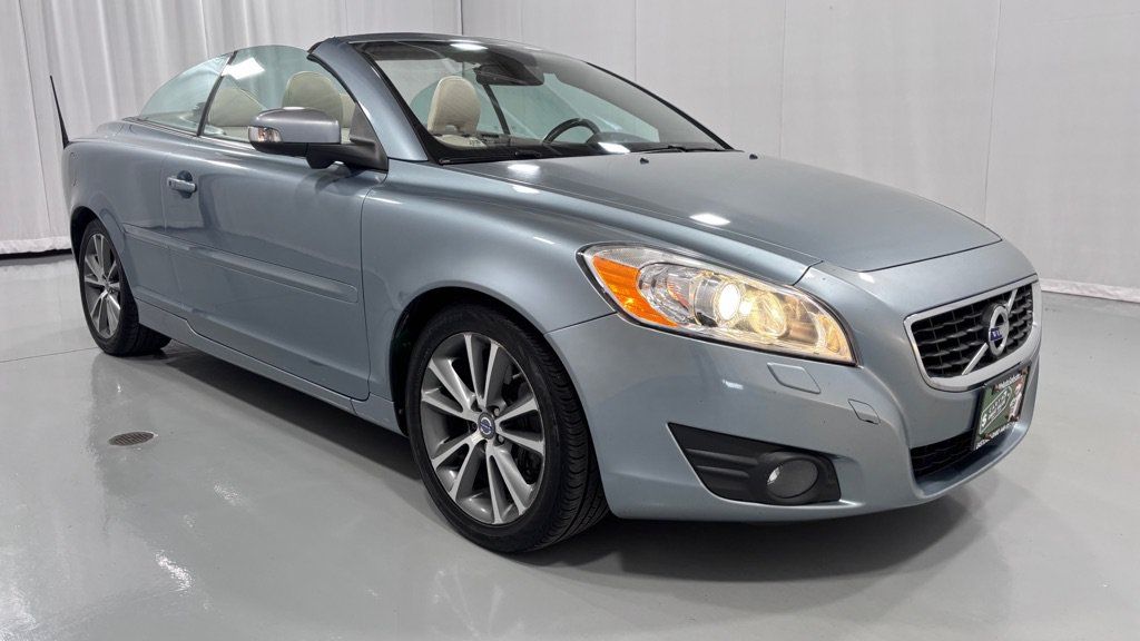Used 2011 Volvo C70 T5 w/ Multimedia Pkg FWD image 11