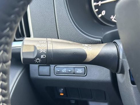 New 2026 Nissan Frontier SV w/ All-Weather Content Package AWD/4WD image 30