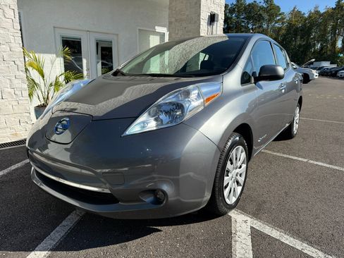 Used 2015 Nissan Leaf S w/ Charge Package image 10