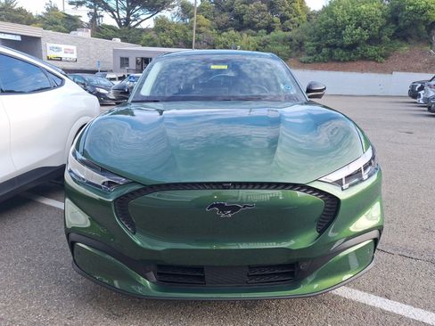 Used 2025 Ford Mustang Mach-E Select w/ Comfort Package Lite image 2