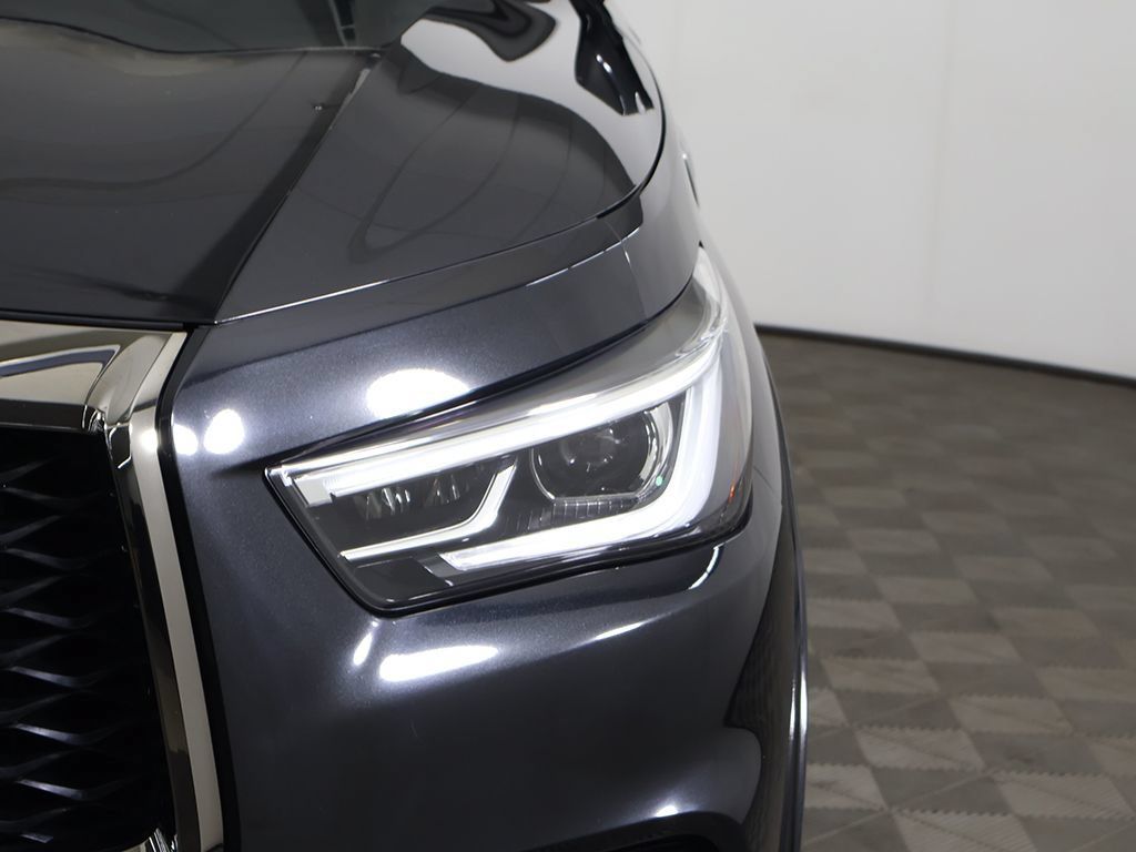 Used 2024 INFINITI QX80 Sensory AWD/4WD image 19