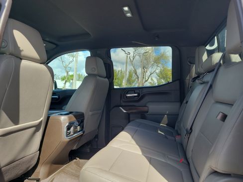 Used 2021 GMC Sierra 1500 SLT w/ SLT Premium Package image 13