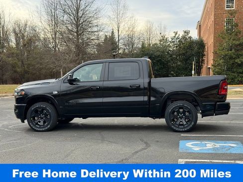 New 2026 RAM 1500 4x4 Crew Cab image 10