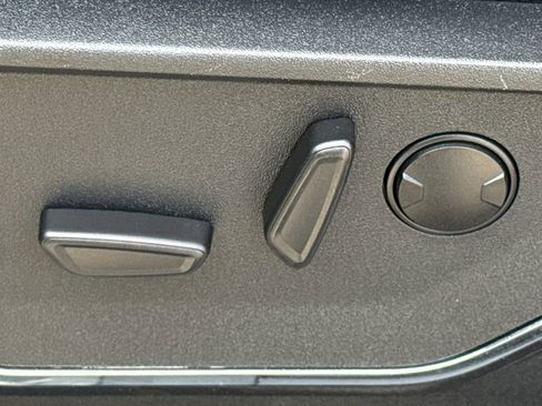 Used 2024 Ford F250 Lariat w/ Lariat Ultimate Package image 23