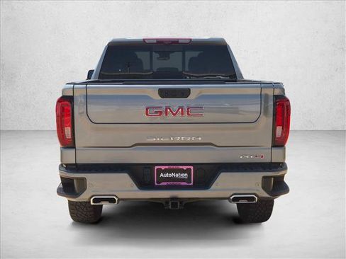 Used 2024 GMC Sierra 1500 AT4 w/ Technology Package AWD/4WD image 6