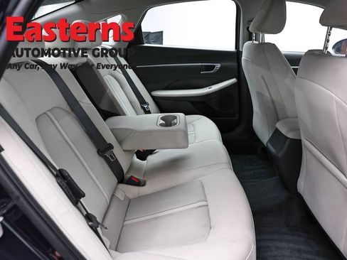 Used 2023 Hyundai Sonata SEL FWD image 23