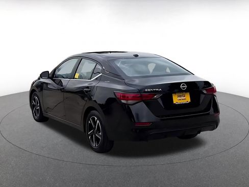 Used 2025 Nissan Sentra SV image 11