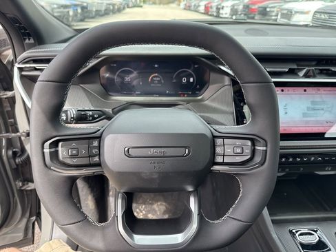 New 2026 Jeep Cherokee Overland image 10