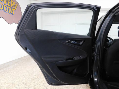 Used 2018 Chevrolet Malibu LT image 62