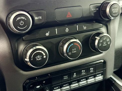 Used 2024 RAM 2500 Big Horn w/ Snow Chief Group image 16