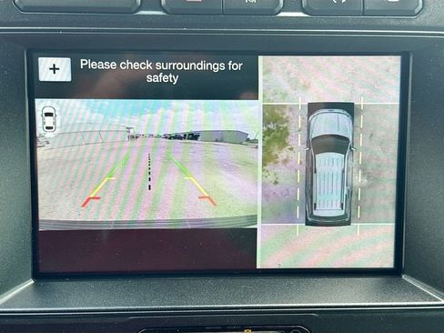 Used 2018 Ford Expedition Platinum RWD image 17