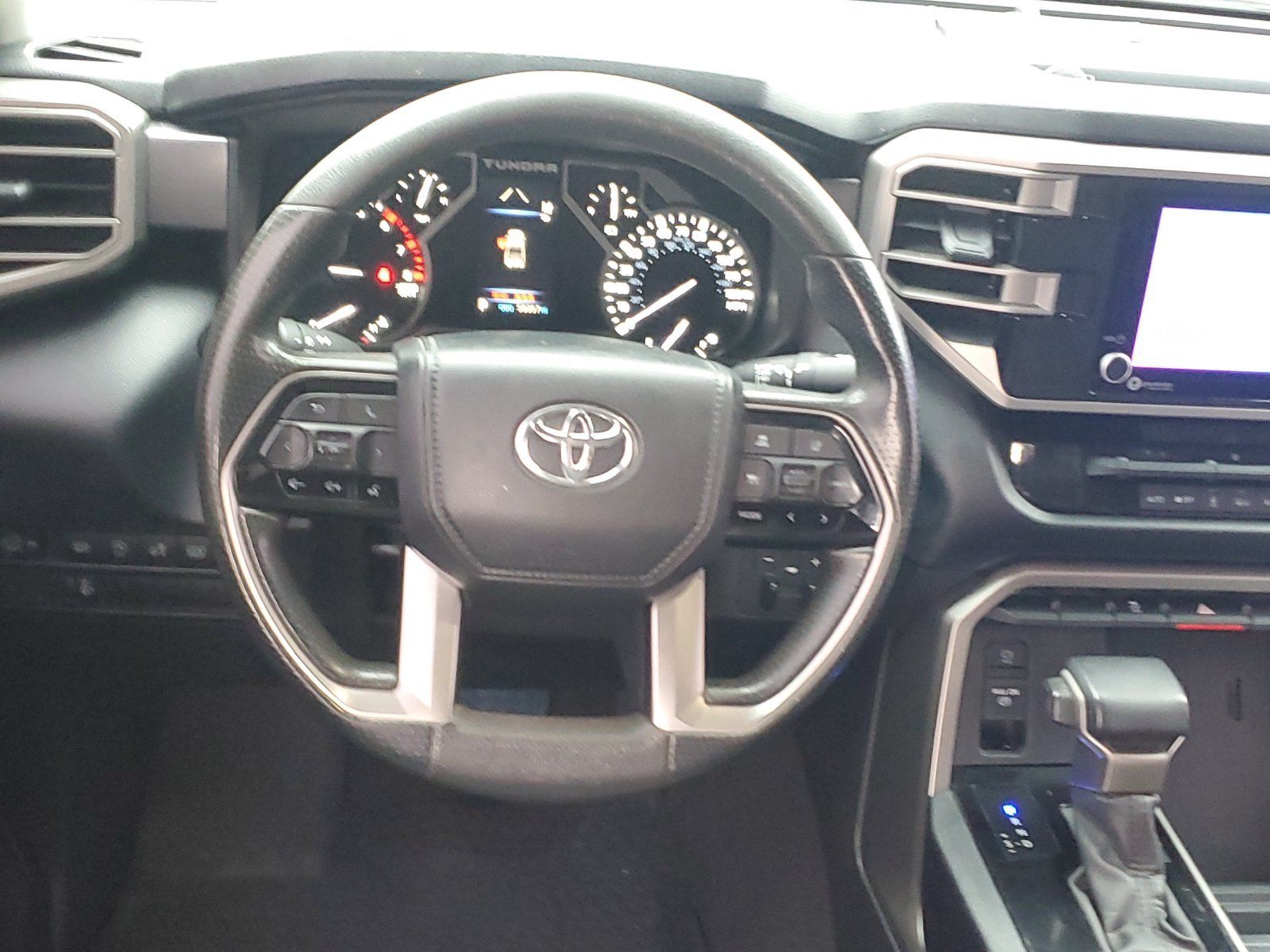 Used 2024 Toyota Tundra SR5 AWD/4WD image 11