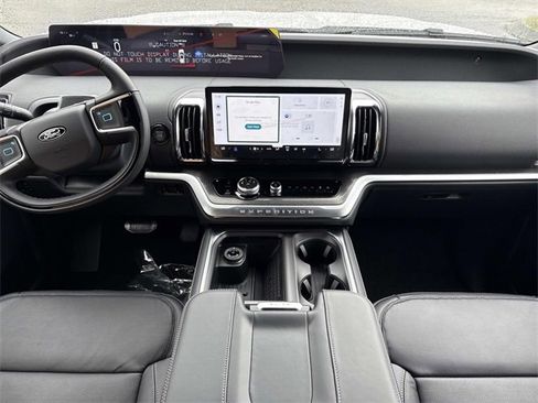 New 2025 Ford Expedition Platinum w/ Stealth Performance Package image 16
