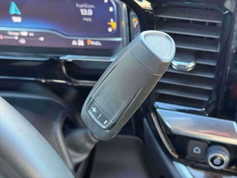 Used 2025 Chevrolet Silverado 1500 LT image 22