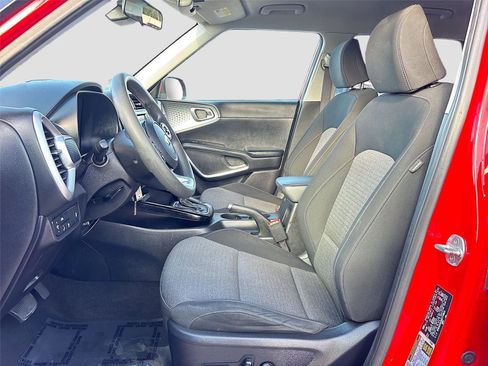 Used 2021 Kia Soul S image 20