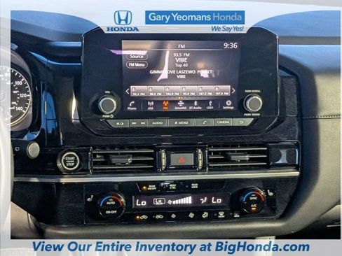 Used 2024 Nissan Pathfinder SV AWD/4WD image 21