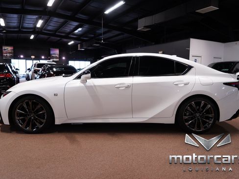 Used 2022 Lexus IS 350 F Sport RWD image 4